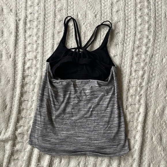Lululemon Wild Tank Heathered grey Black size 2 - Picture 8 of 11